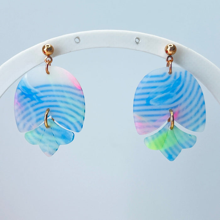 Pastel Seashell Dangle Earrings