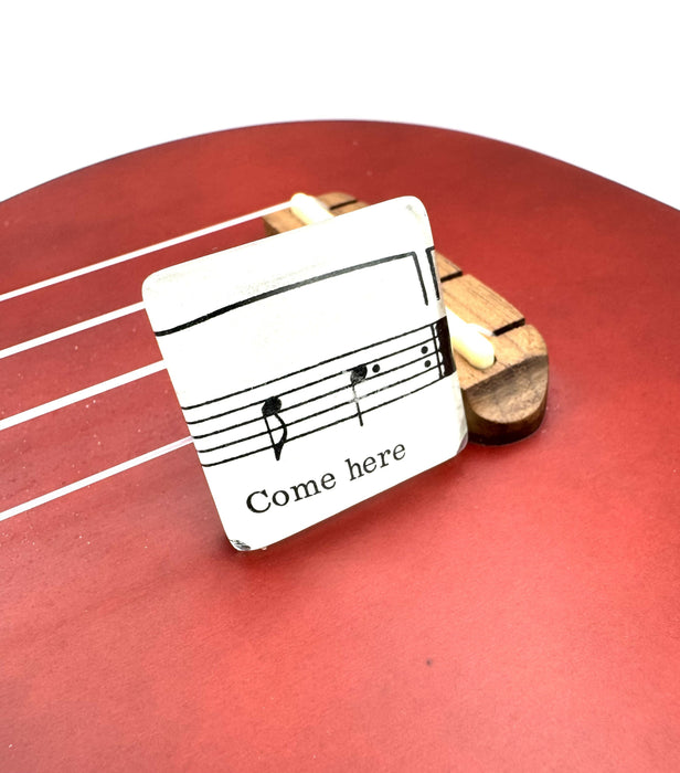 Music magnet • “come here”