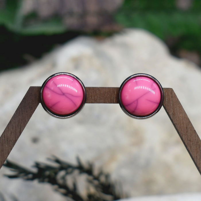 Stud Earrings With Resin Howlite Cabochon #262