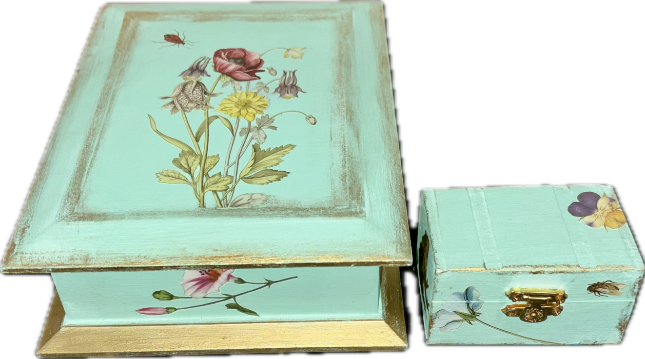 Mint Green Floral Vintage Musical Jewelry Box with Gold Trim +