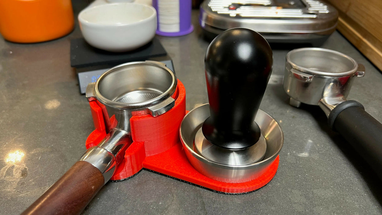 Compact espresso tamping station for 54mm portafilters (Breville/Sage)