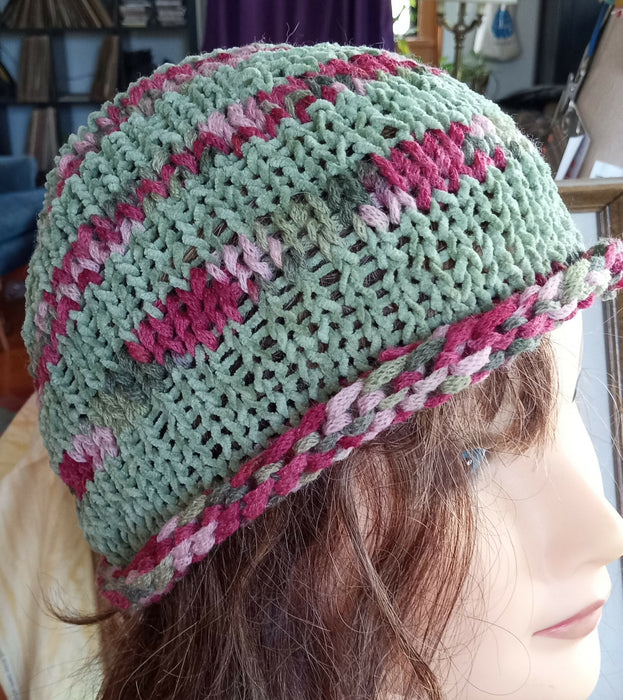 Soft Spring Hat in Rose and Green