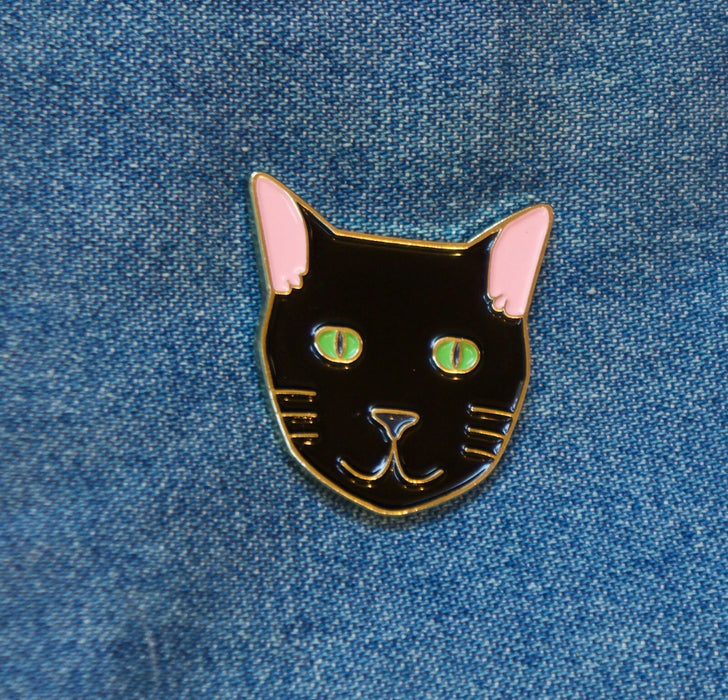 Cat face enamel pin