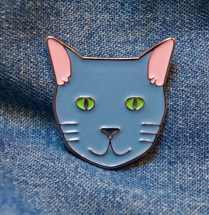 Cat face enamel pin
