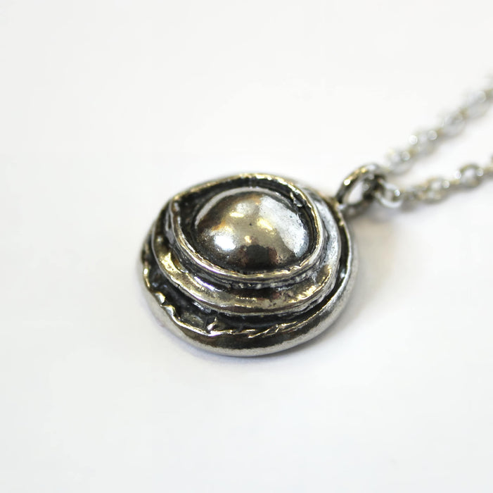Raven Eye Amulet Protection Necklace – Bronze Talisman With Engraved Pendant