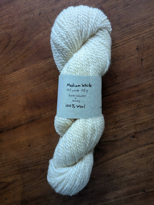 100% Wool Yarn, medium weight, 4 oz, 165 yards, white