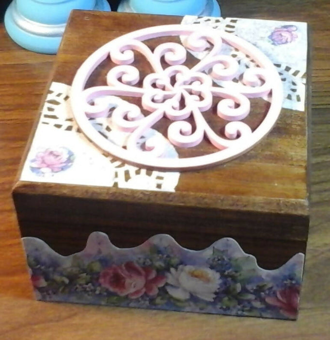Chuppah Floral Wood Keepsake Box