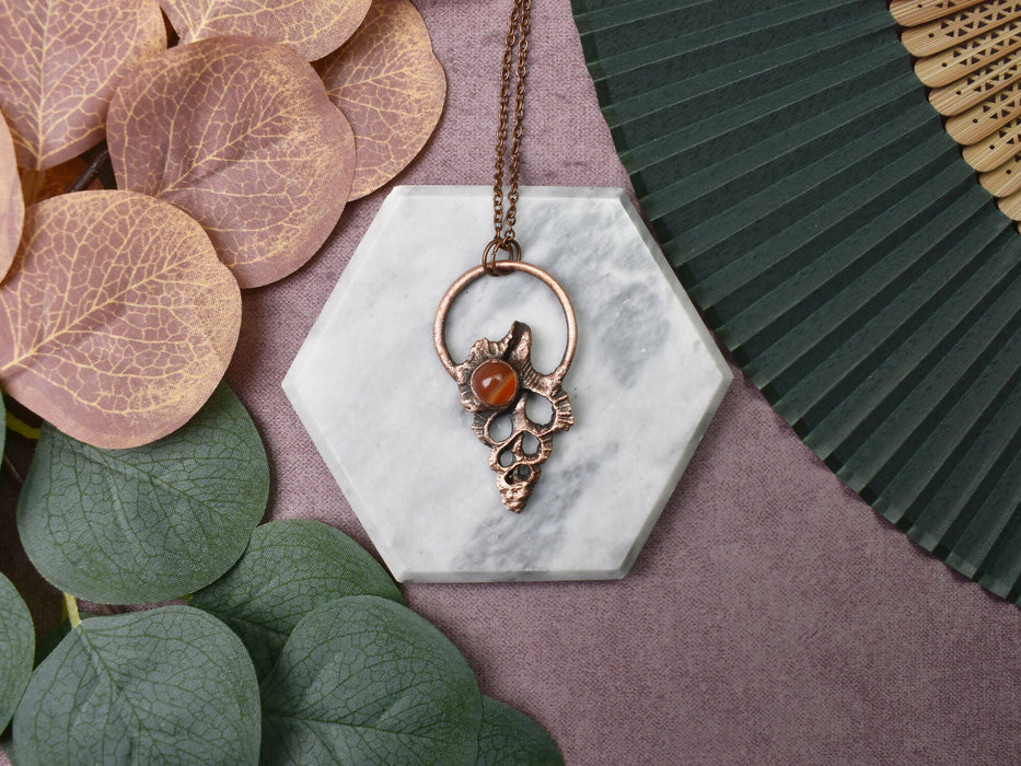 Center Cut Maple Leaf Shell With Red Agate