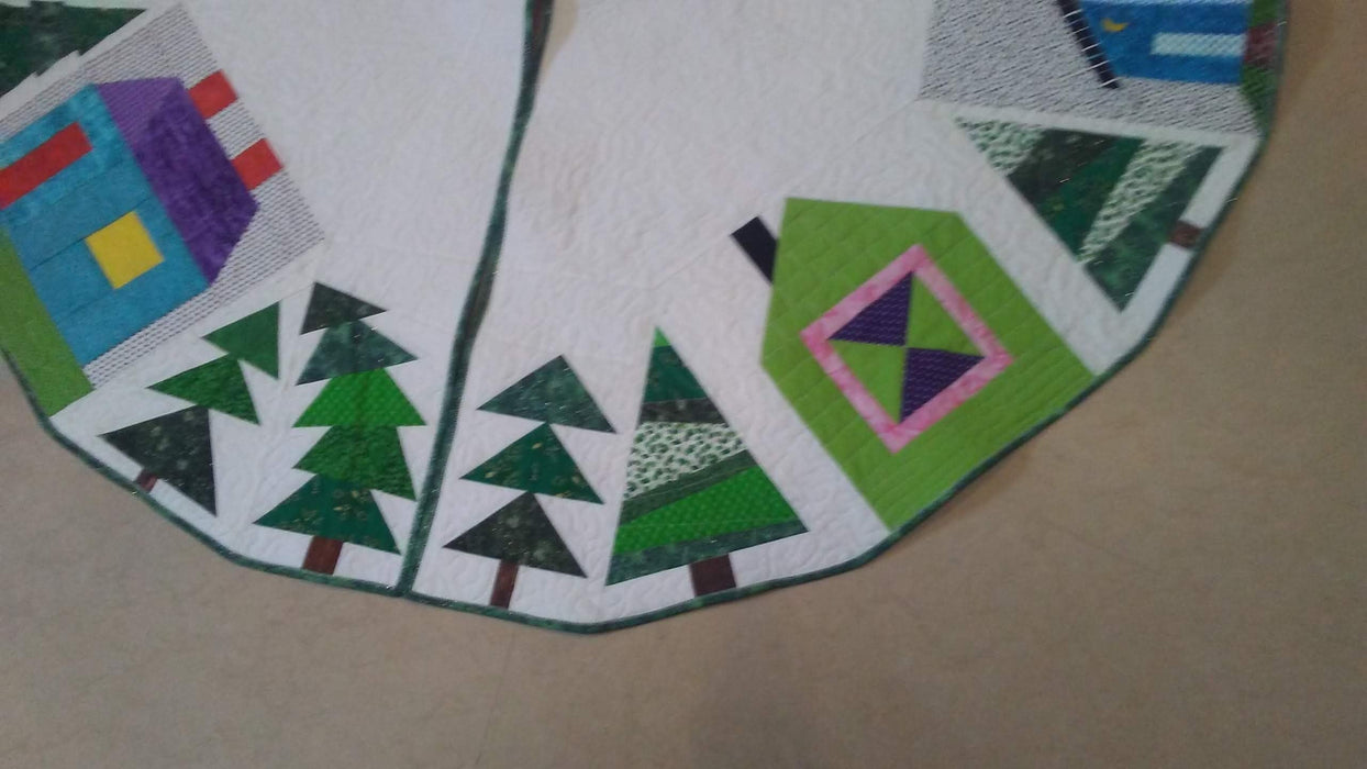 Christmas Tree Skirt Quilt Pines Cabins White Handmade Quiltsy