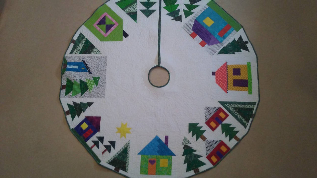 Christmas Tree Skirt Quilt Pines Cabins White Handmade Quiltsy