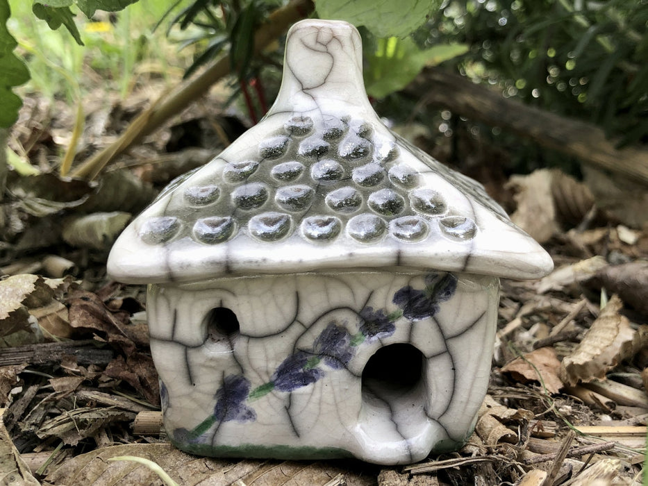Lavender cottage: raku kurinuki spirit house