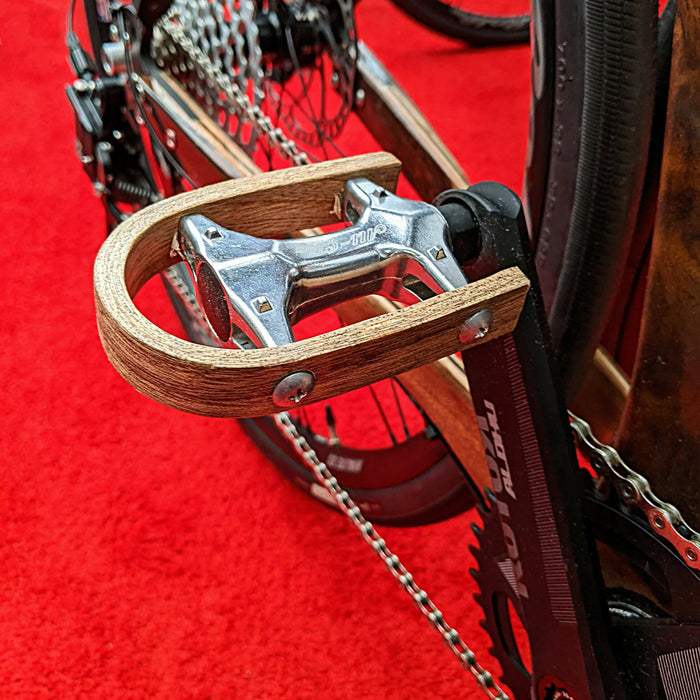 Bicycle Pedals in solid bent hardwood
